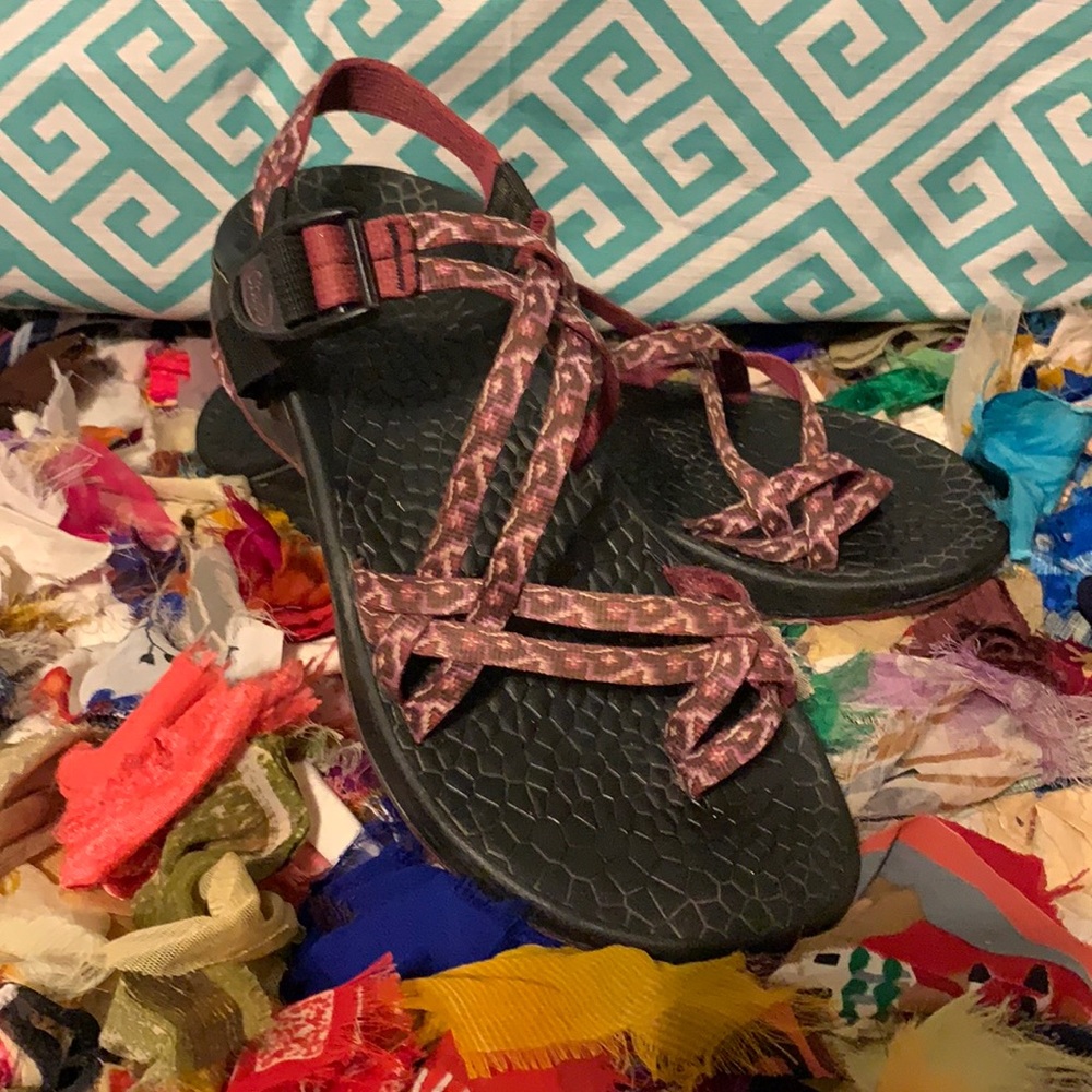Women’s Chaco sandals 9 Great condition!!